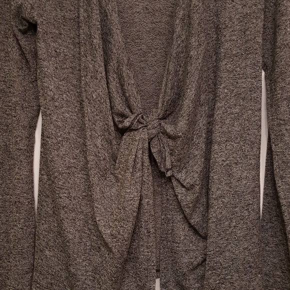 Open front cardigan.Tie or loose option. Small - Picture 4 of 8